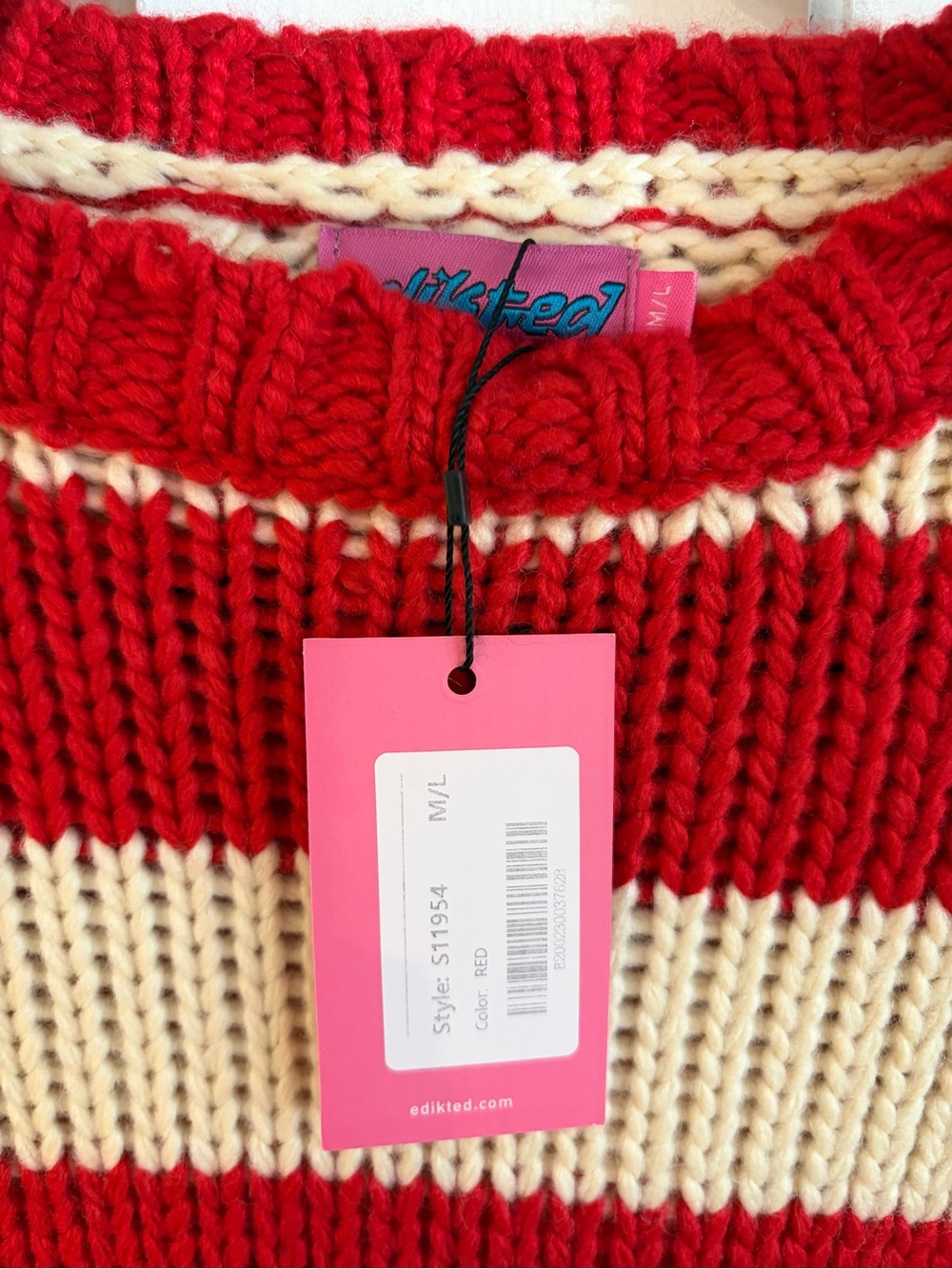 NWT Edikted Red M/L - Picture 4 of 5